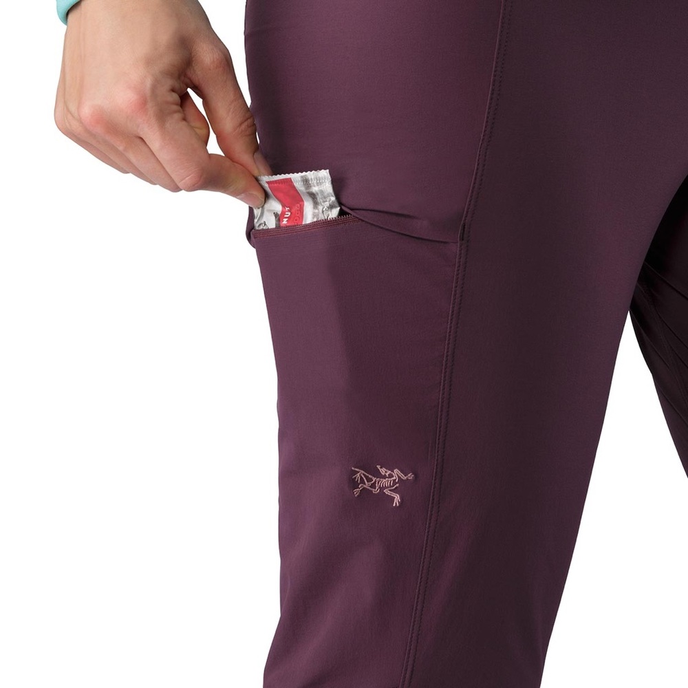 Arcteryx women’s Sabria hiking pants purple reign - Picture 6 of 16